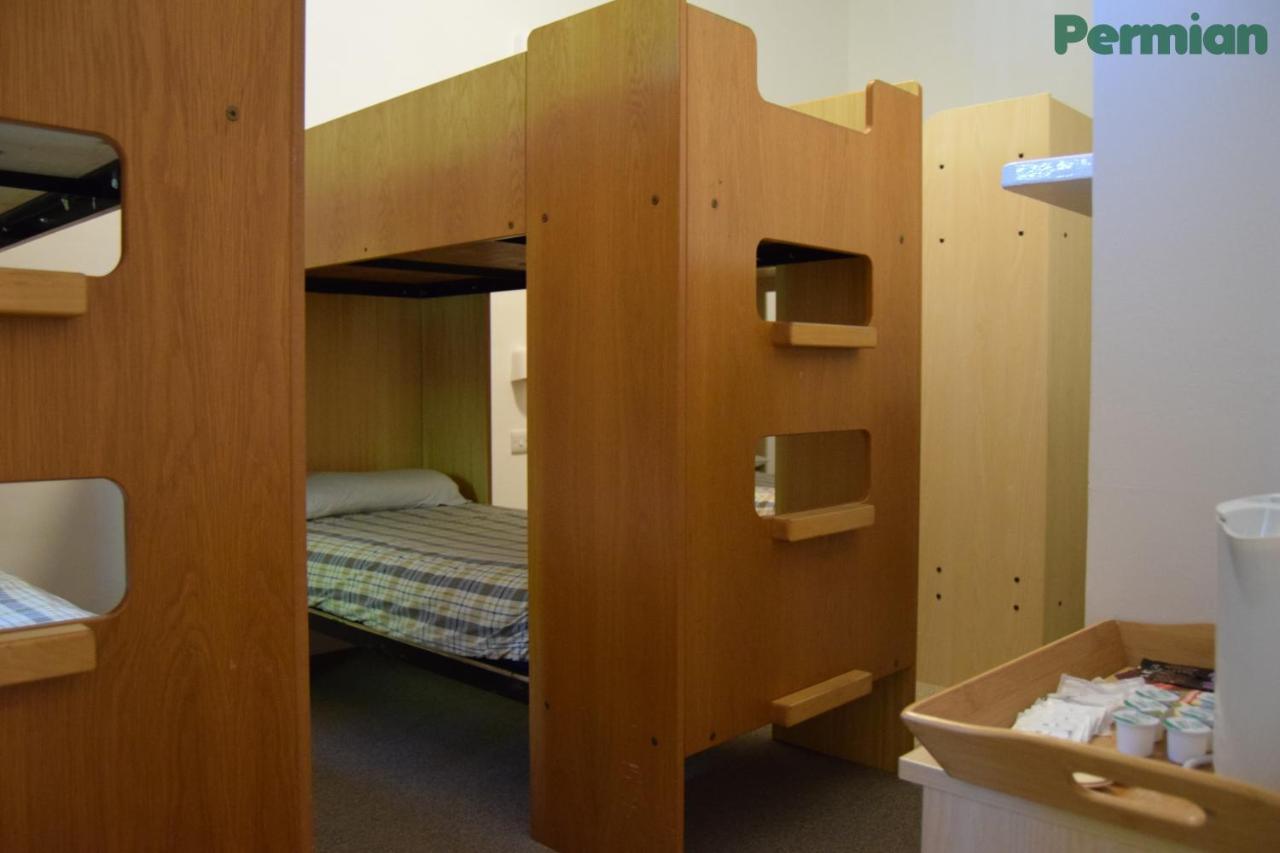 Fsc Juniper Hall Hostel Mickleham Екстериор снимка